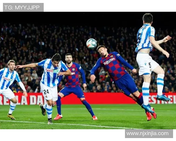 巴萨与巴黎精彩对决回放分析及比赛亮点总结